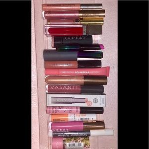 17 item Lip Bundle Bobbi Brown Fenty Lorac bite